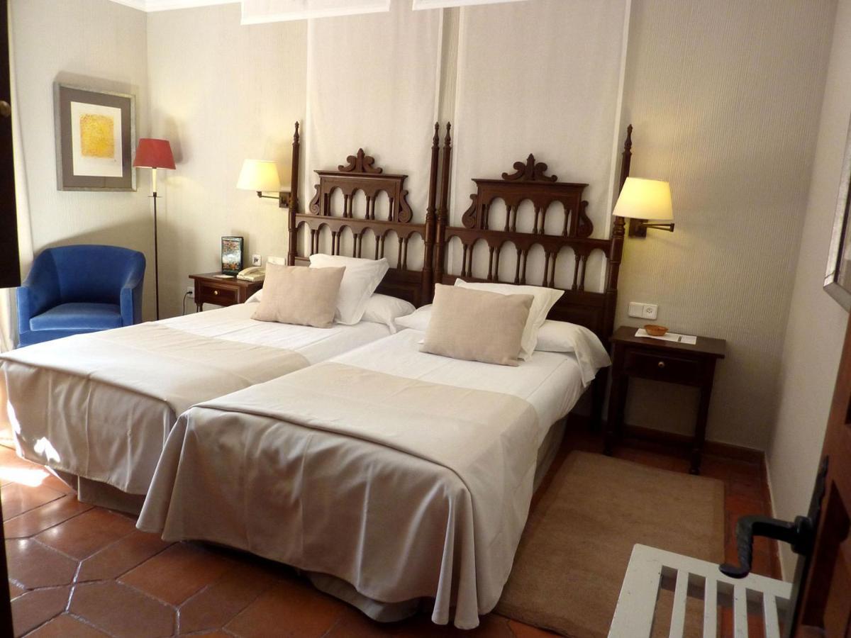 Parador De Cuenca Куенка Екстериор снимка